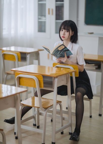 年轻性感的妈妈电影_BD国语高清电影在线